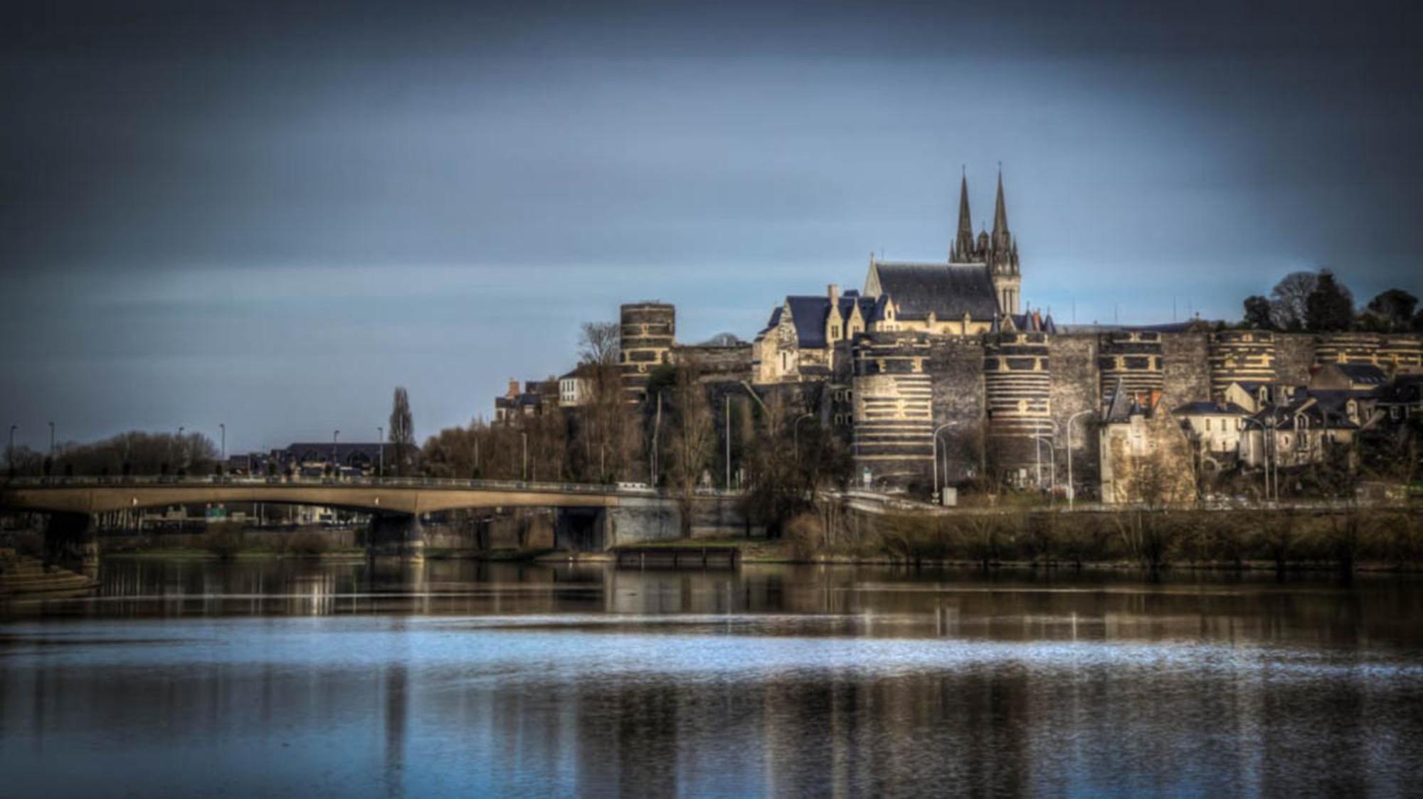 Suite Toussaint - Calme & Authentique Angers Exteriér fotografie